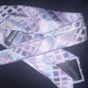 Men's tie